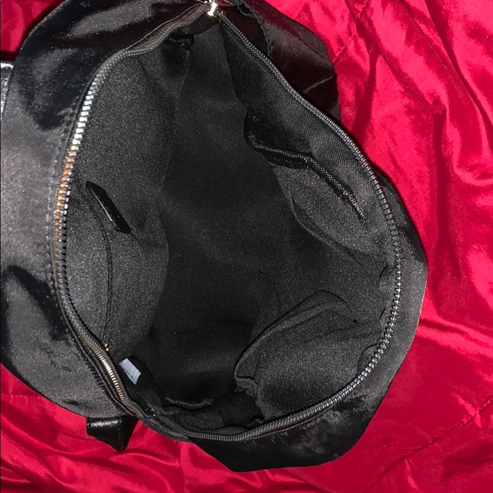 Backpack - Picture 3 of 3